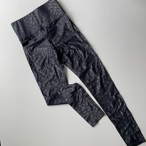 Carbon38 leopard takara leggings